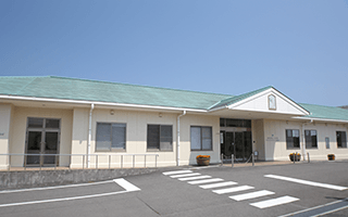 障害者支援施設白萩園